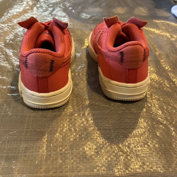 AF1 - Picture 3 of 3